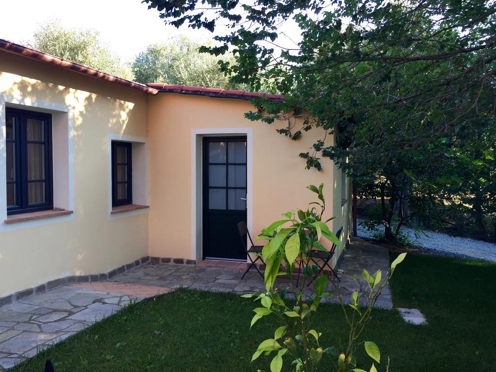 Agriturismo Ada Musso Ss Diano Borello Екстериор снимка